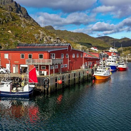 Fish Factory -The Real Lofoten Experience Баллстад Экстерьер фото