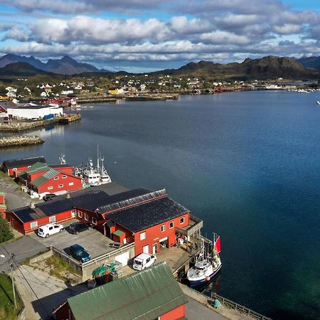 Fish Factory -The Real Lofoten Experience Баллстад Экстерьер фото